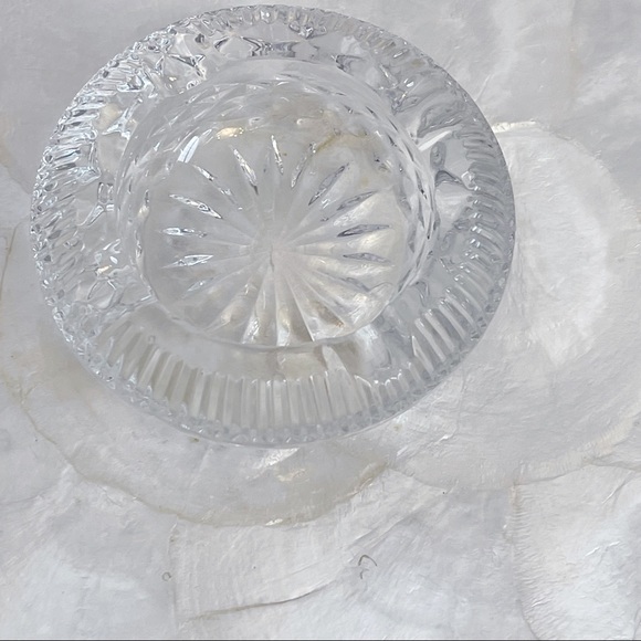 Vintage Hand Cut Glass Art Deco Thick Rimmed Ashtray Trinket Jewelry Dish - Picture 6 of 14